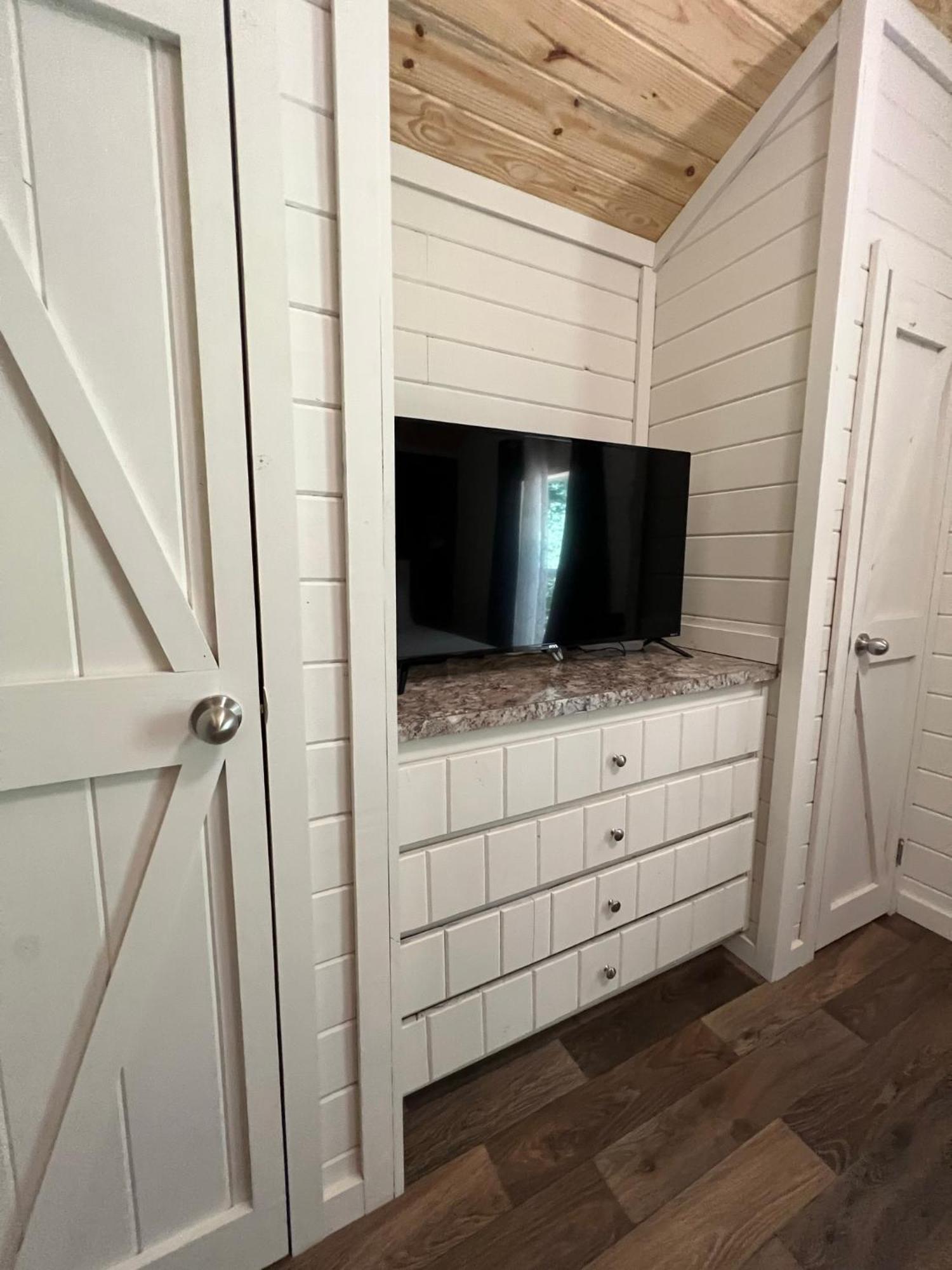 4 Heron Haus, Luxury Tiny House, Pet Friendly, Mins To Downtown Guntersville Ngoại thất bức ảnh