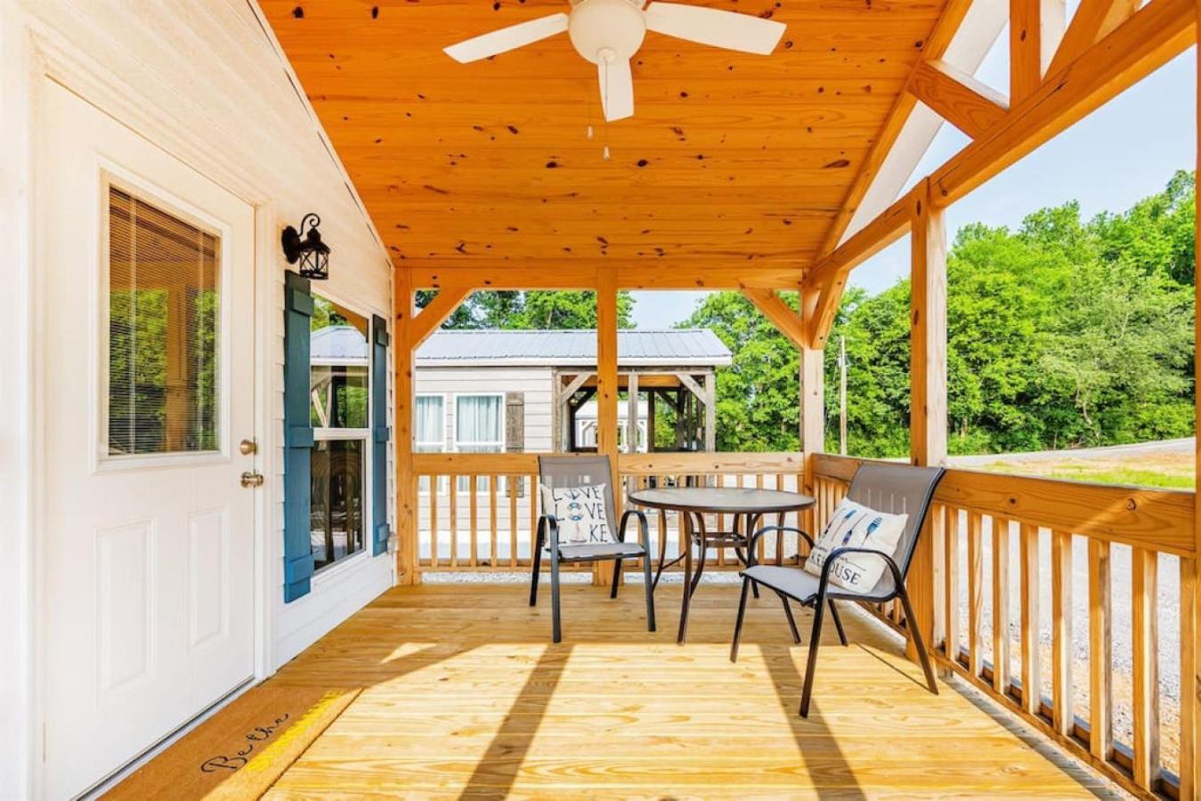 4 Heron Haus, Luxury Tiny House, Pet Friendly, Mins To Downtown Guntersville Ngoại thất bức ảnh
